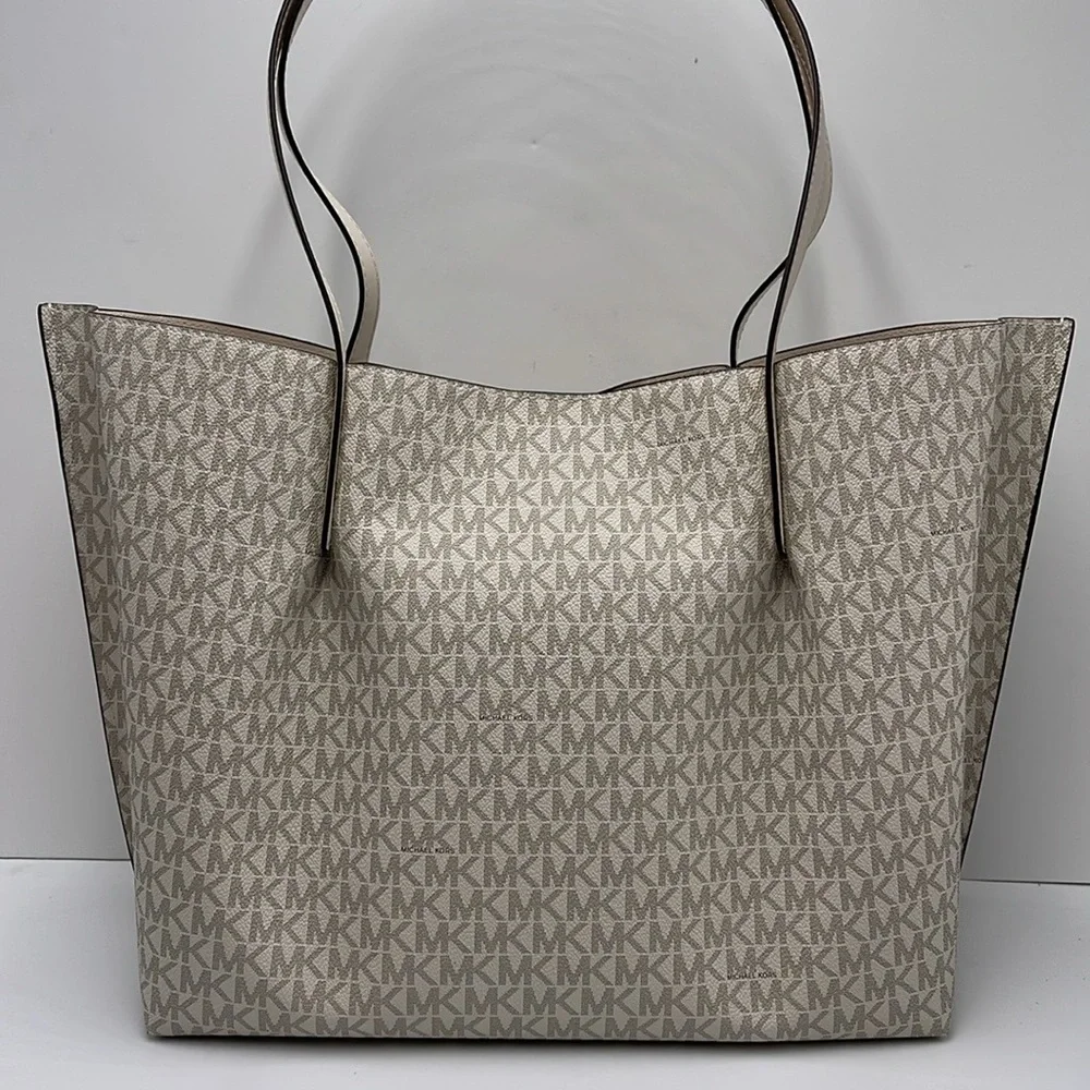 Michael Kors Emilia Large Logo Tote Bag COLOR LT CRM MULTI NWT